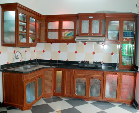 mẫu tủ bếp nhôm kính vân gỗ đẹp